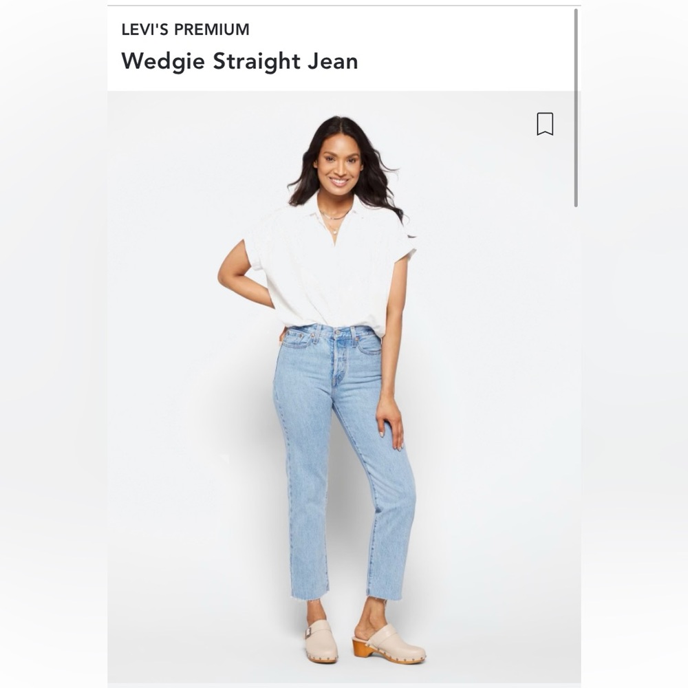 Women’s Levi’s size 6 -NEW WITH TAGS